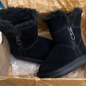 Brand new Ugg boots